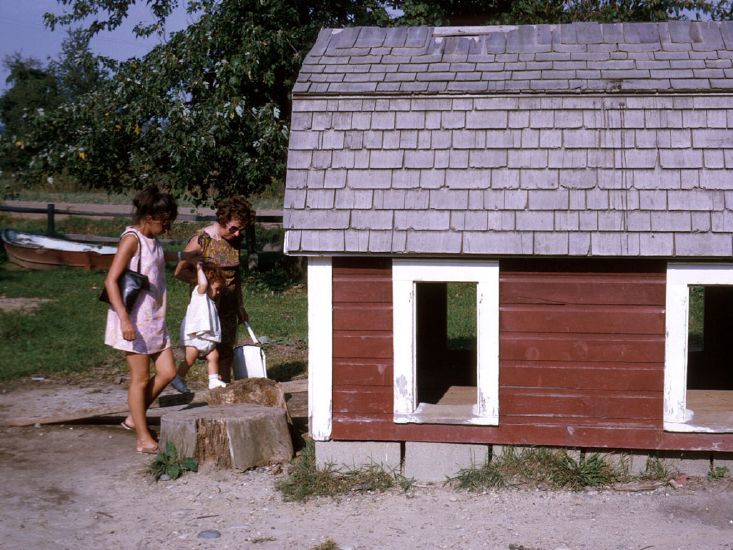 Barn at Bloomfield Hills School District school farm